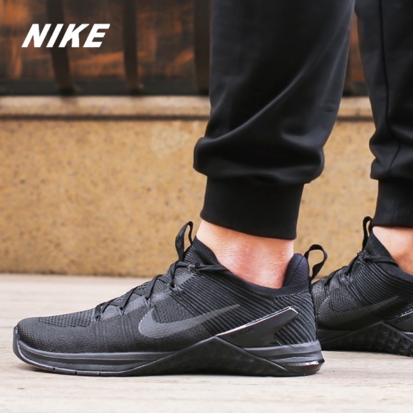 nike metcon dsx flyknit 2 black